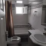 Paros - - 2 Bathrooms شقة *