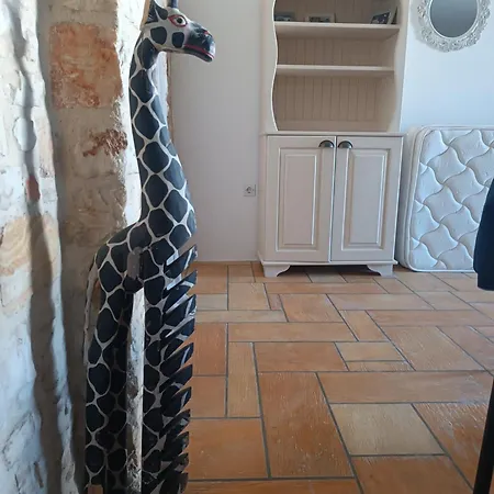 Paros - - 2 Bathrooms *